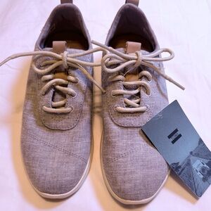 NWT TOMS Cabrillo Sneakers - Drizzle Grey Chambray Mix - Women's 6.5